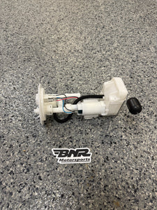 Take out Yamaha Yfz450r Fuel pump