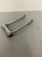 Load image into Gallery viewer, TAKE OFF REAR PULL ROD