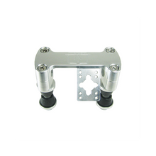 Load image into Gallery viewer, Walsh Anti-Vibe ATV Handlebar Clamp – 1-1/8" – Silver
